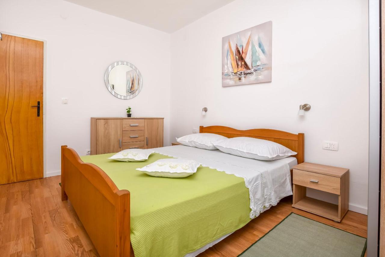 Apartments Matas Rogoznica  Exterior photo