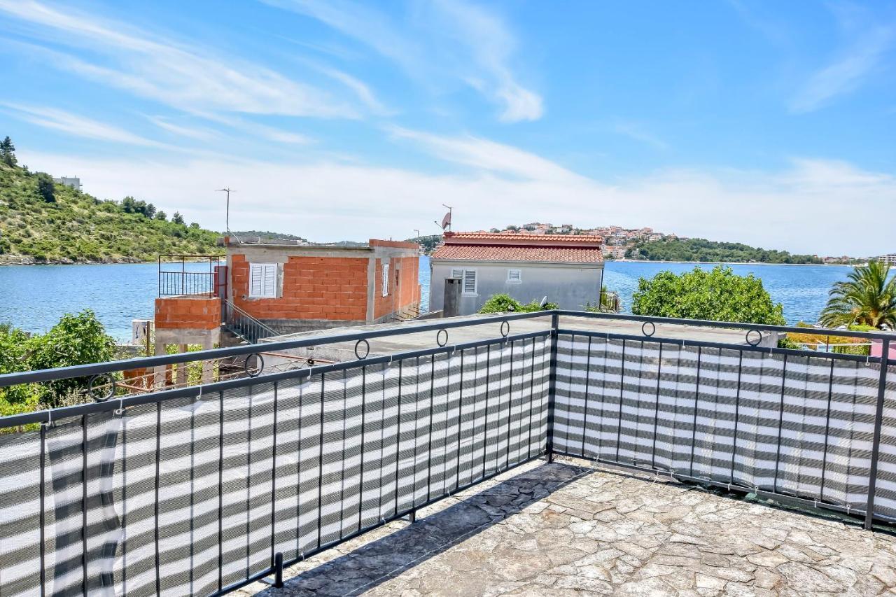 Apartments Matas Rogoznica  Exterior photo